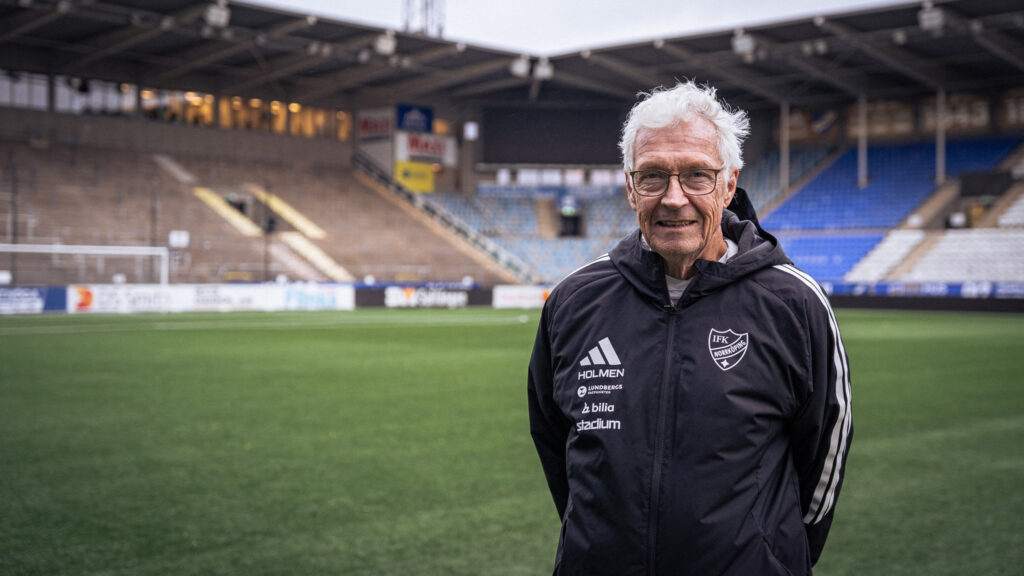 Stefan Hellberg ansluter till damlagets ledarstab